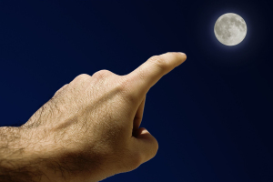 finger-moon1.jpg